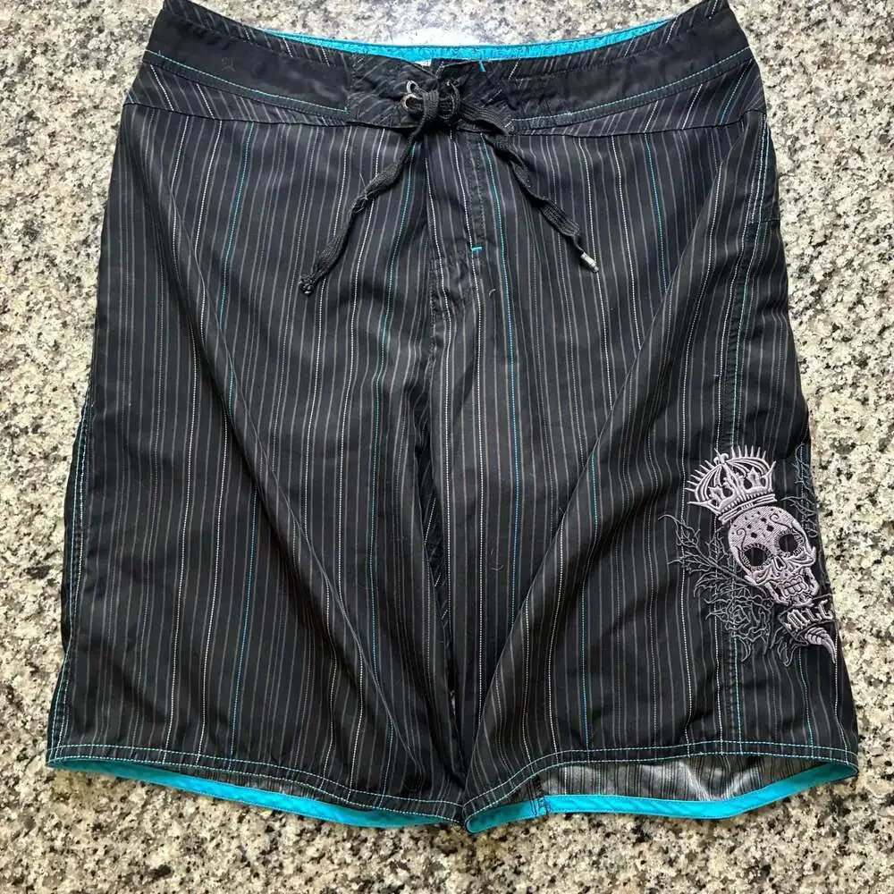 Micros Pinstripe Skull Crown Board Shorts Mens Size 32 Swim Trunks